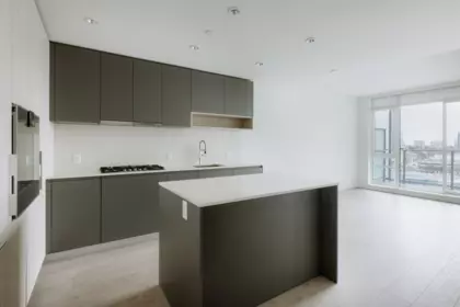 833 6300 Minoru Boulevard, Richmond, BC, Richmond — Apartment/Condo for sale