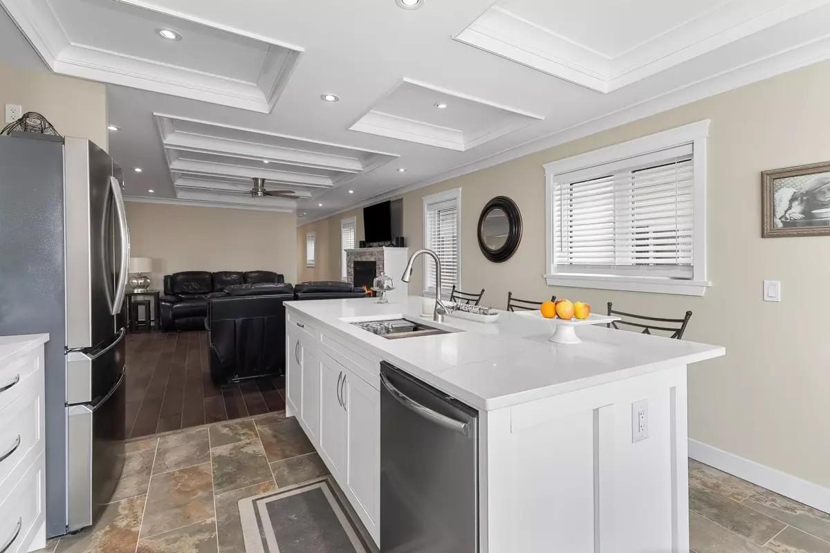 Family Room Photo of 103 27111 Avenue, Langley, BC