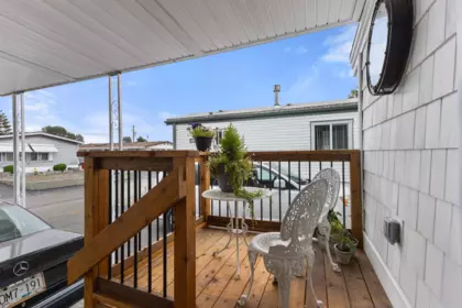 Backyard Photo of 103 27111 Avenue, Langley, BC