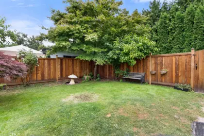 Outdoor Patio Photo of 103 27111 Avenue, Langley, BC