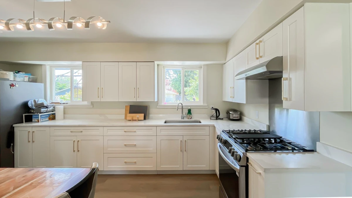 Dining Area Photo of 1752 Dorset Avenue, Port Coquitlam, BC
