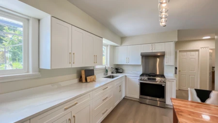 Kitchen Photo of 1752 Dorset Avenue, Port Coquitlam, BC