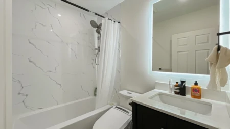 Walk-In Closet Photo of 1752 Dorset Avenue, Port Coquitlam, BC