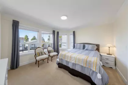 Bedroom 4 Photo of 15354 Royal Avenue, White Rock, BC