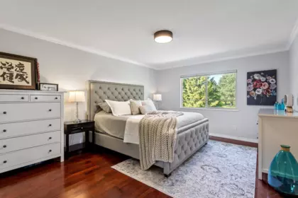 Hallway Photo of 32 16655 64 Avenue, Surrey, BC