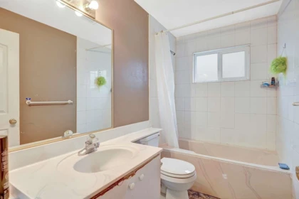 Community Amenities Photo (Clubhouse) of 12413 64a Avenue, Surrey, BC