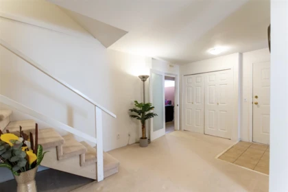 Entry Foyer Photo of 3 Chevalier Court, Port Moody, BC