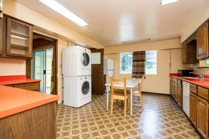 1671 Robertson Avenue, Port Coquitlam, BC, Port Coquitlam — Single Family Residence for sale