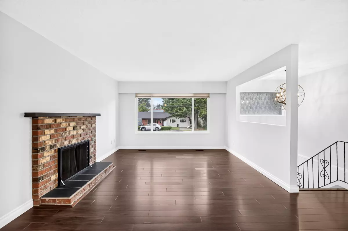 Family Room Photo of 20800 Camwood Avenue, Maple Ridge, BC