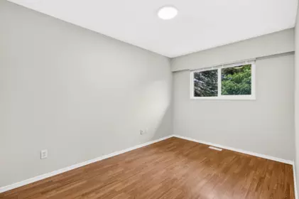 Entry Foyer Photo of 20800 Camwood Avenue, Maple Ridge, BC