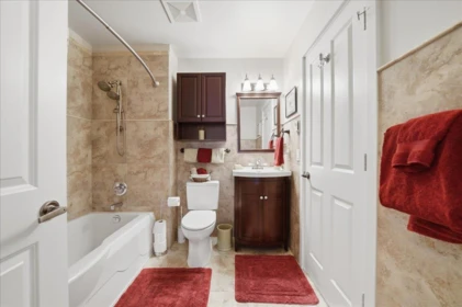Hallway Photo of 106 5900 Ferry Road, Ladner, BC