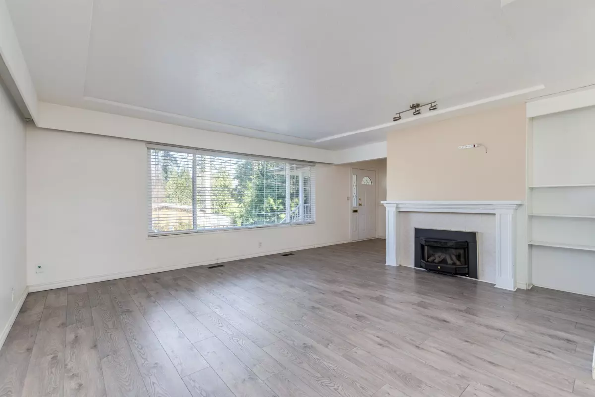Dining Area Photo of 760 Grover Avenue, Coquitlam, BC