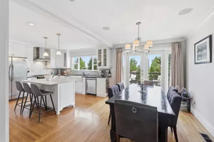 4802 Venables Street, Burnaby, BC, Burnaby — Single Family Residence for sale