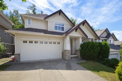 5583 Thom Creek Drive, Chilliwack, BC, Chilliwack — Single Family Residence for sale