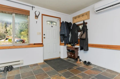 66662 Summer Road, Hope, BC, Hope — Single Family Residence for sale