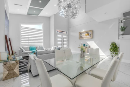 Breakfast Nook Photo of 16231 80 Avenue, Surrey, BC