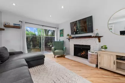 218 W 15th Avenue, Vancouver, BC, Vancouver — Townhouse for sale
