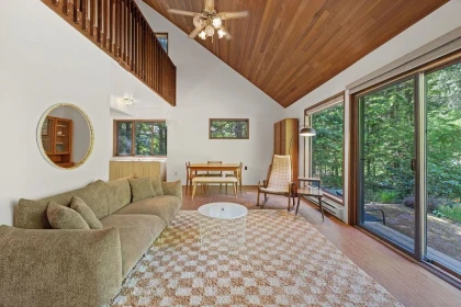 Breakfast Nook Photo of 2050 Midnight Way, Squamish, BC