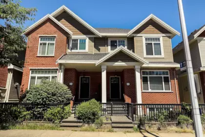 13987 64 Avenue, Surrey, BC, Surrey — Half Duplex for sale