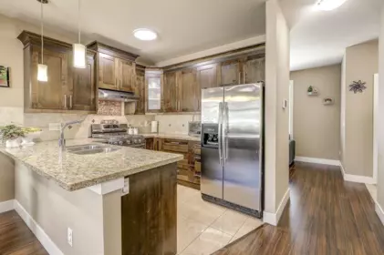 13987 64 Avenue, Surrey, BC, Surrey — Half Duplex for sale