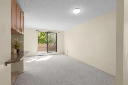 201 9153 Saturna Drive, Burnaby, BC, Burnaby — Apartment/Condo for sale