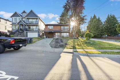 7991 138a Street, Surrey, BC, Surrey — Townhouse for sale