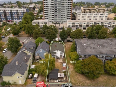 3906 Pender Street, Burnaby, BC, Burnaby — Single Family Residence for sale