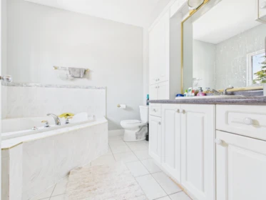 Powder Room Photo of 11746 72a Avenue, Delta, BC
