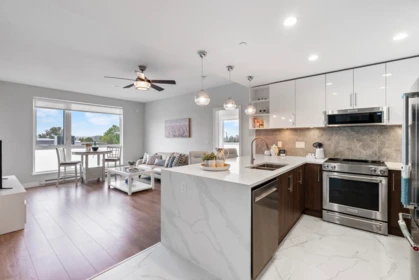 Kitchen Photo of 405 11703 Fraser Street, Maple Ridge, BC