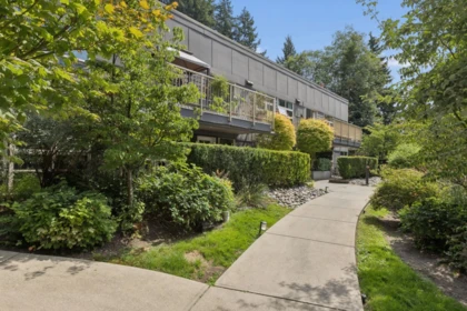 204 2832 Capilano Road, North Vancouver, BC, North Vancouver — Apartment/Condo for sale