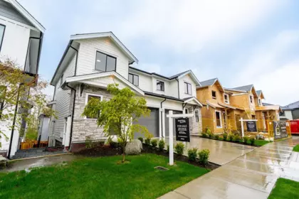 102 16612 18a Avenue, Surrey, BC, Surrey — Half Duplex for sale