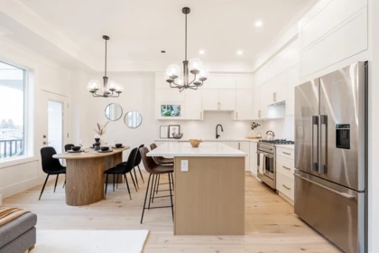 Kitchen Island Photo of 102 16612 18a Avenue, Surrey, BC