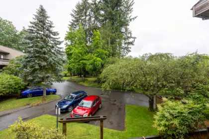 203 1195 Pipeline Road, Coquitlam, BC, Coquitlam — Apartment/Condo for sale