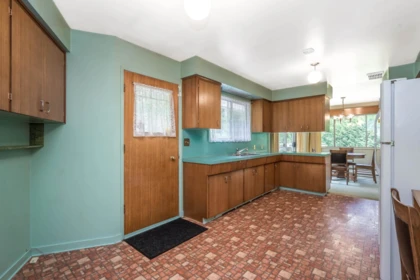 Primary Bedroom Photo of 15875 101a Avenue, Surrey, BC
