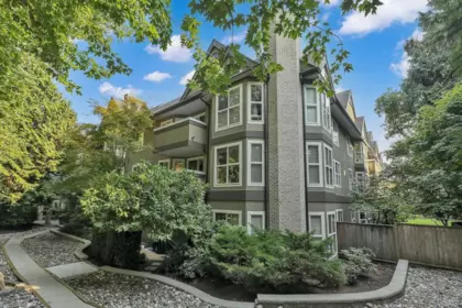 Garden / Landscaping Photo of 218 12088 66 Avenue, Surrey, BC