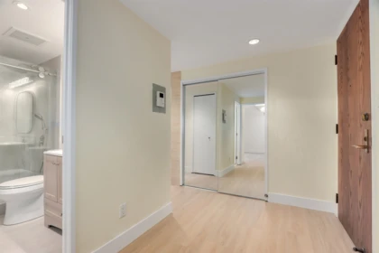 Mudroom Photo of 701 738 Broughton Street, Vancouver, BC