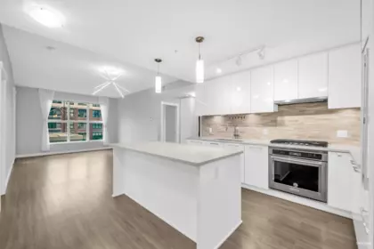 225 9551 Alexandra Road, Richmond, BC, Richmond — Apartment/Condo for sale