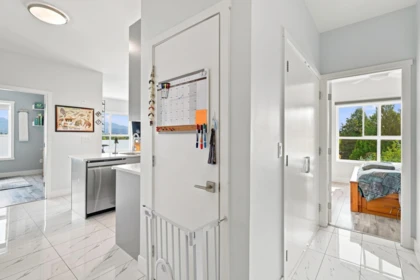 Kitchen Island Photo of 407 12310 222 Street, Maple Ridge, BC