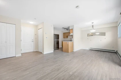 103 14881 Marine Drive Drive, White Rock, BC, White Rock — Apartment/Condo for sale