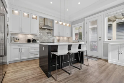 Kitchen Photo of 2926 160 Street, Surrey, BC