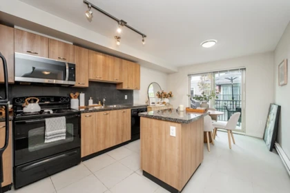 80 6671 121 Street, Surrey, BC, Surrey — Townhouse for sale