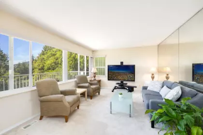 Living Room Photo of 454 Monteray Avenue, North Vancouver, BC