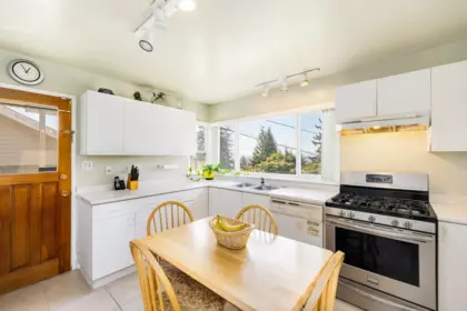 Primary Bedroom Photo of 454 Monteray Avenue, North Vancouver, BC