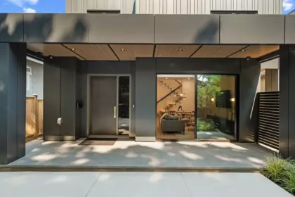 1 3255 W 13th Avenue, Vancouver, BC, Vancouver — Half Duplex for sale