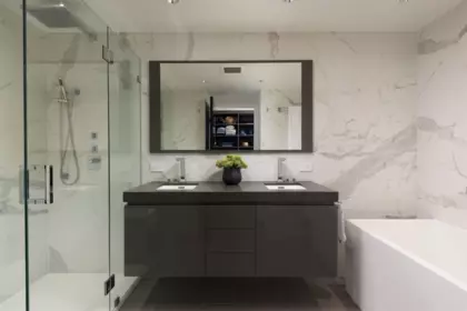Laundry Room Photo of 805 1455 Howe Street, Vancouver, BC