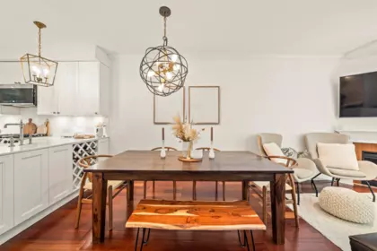 Breakfast Nook Photo of 29 6878 Southpoint Drive, Burnaby, BC