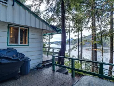 Loft / Bonus Room Photo of 4141 Francis Peninsula Road, Pender Harbour, BC