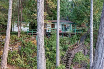 Primary Bedroom Photo of 4141 Francis Peninsula Road, Pender Harbour, BC