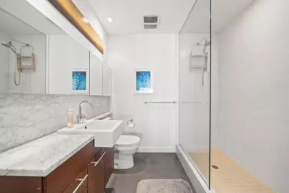Primary Bedroom Photo of 413 256 E 2nd Avenue, Vancouver, BC