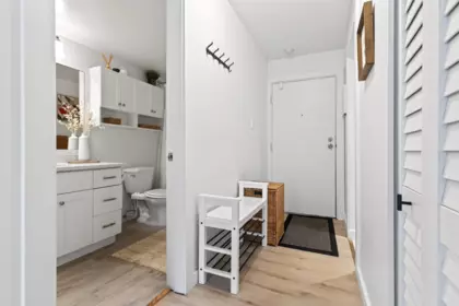 Hallway Photo of 101 601 North Road, Coquitlam, BC